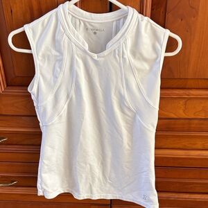 Sofibella Sleeveless Tennis top